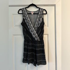 Mossimo Size Small Romper